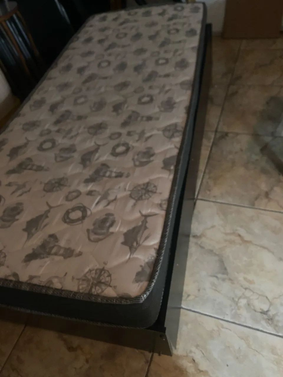 Cama de solteiro com base c/ 2 gavetões e colchão ortobom - Foto 2