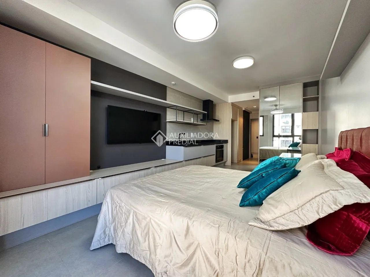 Studio mobiliado em frente ao HU com 39,94m² - Foto 4