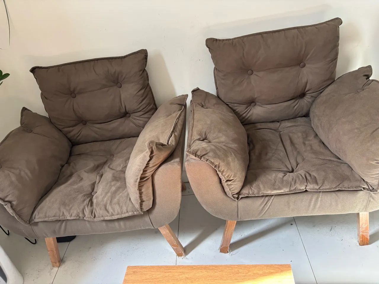 Poltronas semi novas 