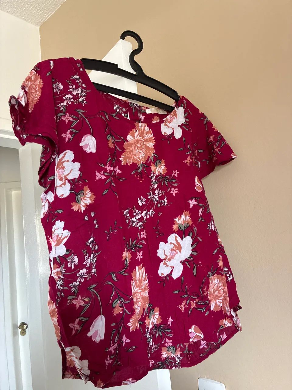 Blusa vinho estampada