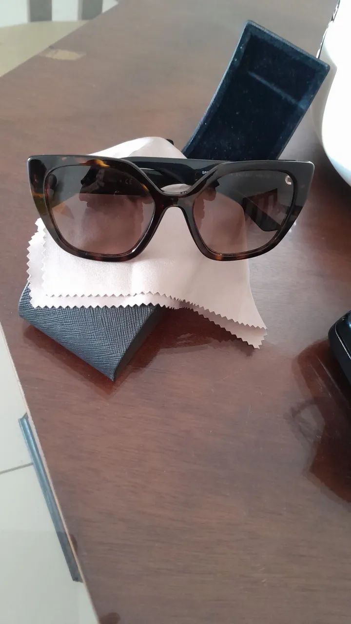 Oculos Prada Milano ótimo!