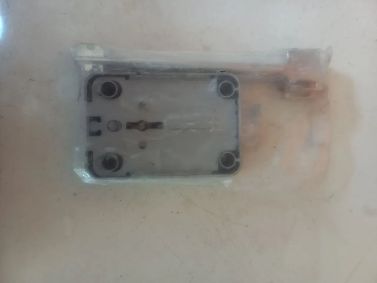Fechaduras Roas e Mawer Pará container de Segurança  - Foto 4