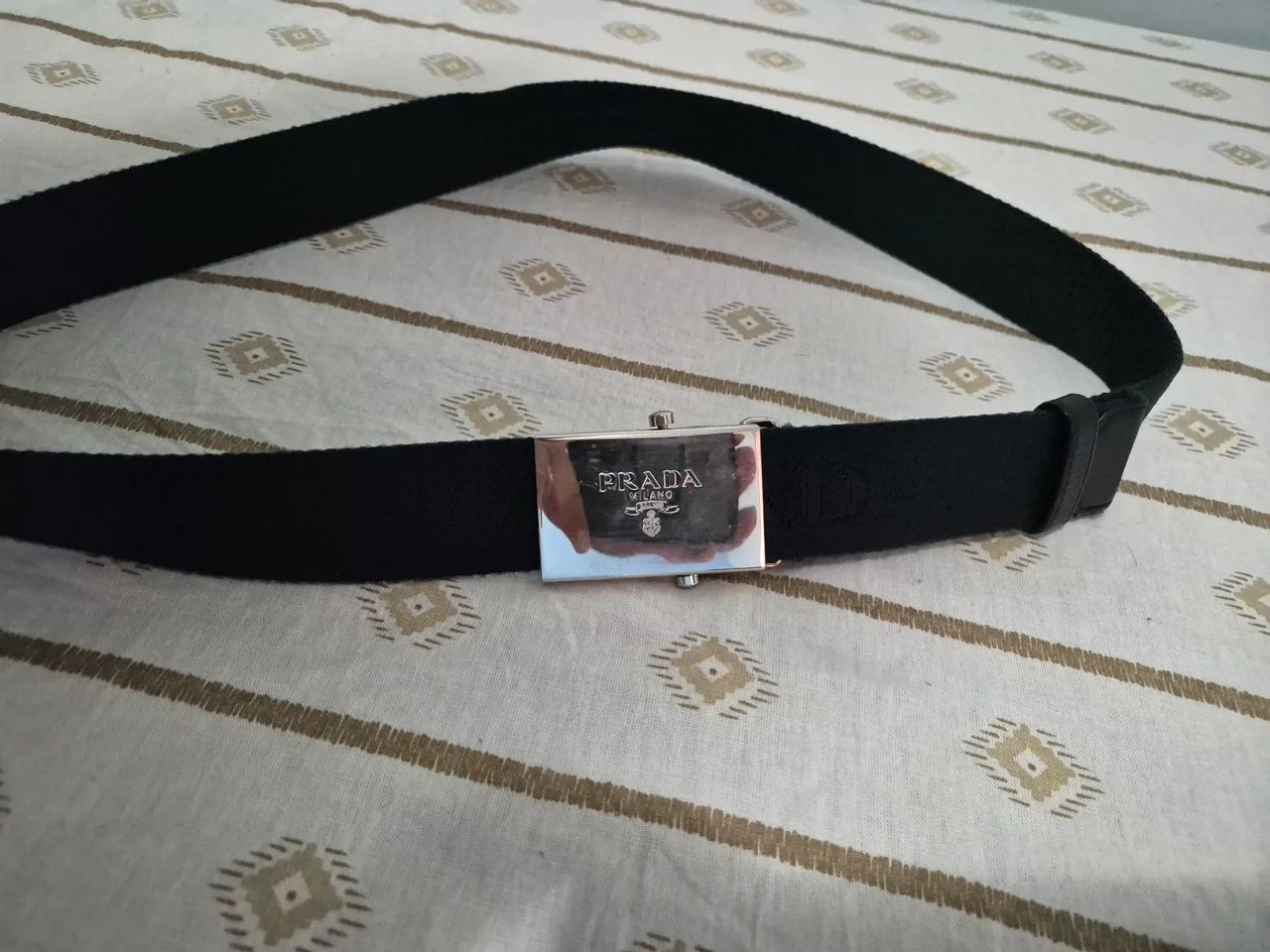 Cinto Prada Verde Escuro Masculino com Logo Gravada Original