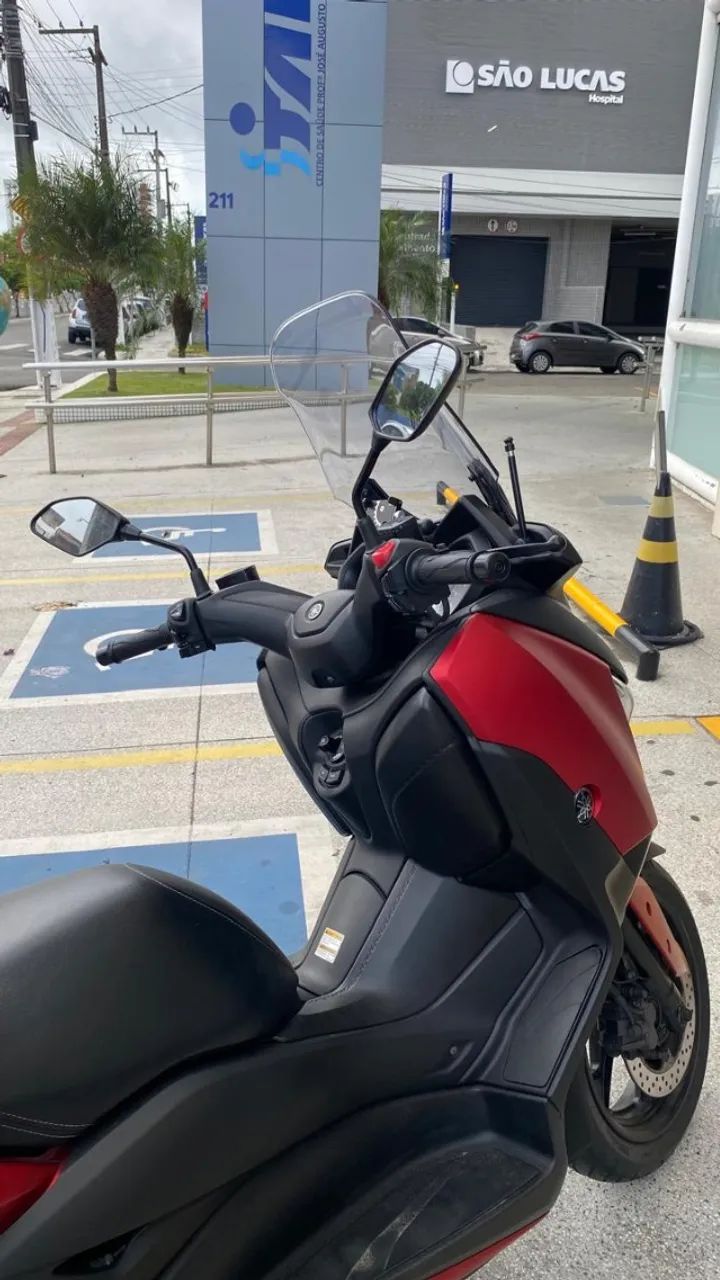 YAMAHA XMAX 250, 2021 MODELO 2022 - Foto 3