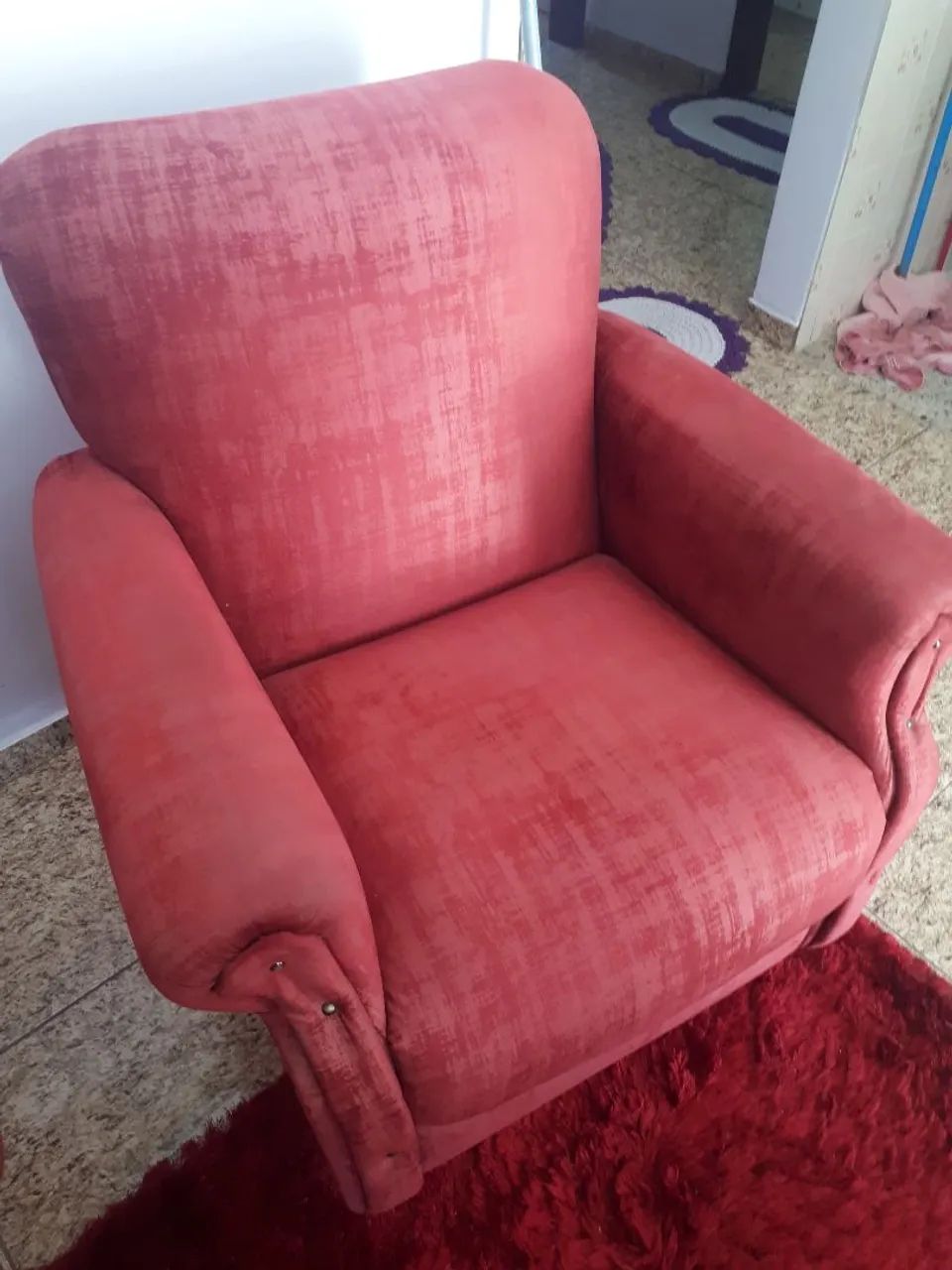 Poltronas Vinho. - Foto 4