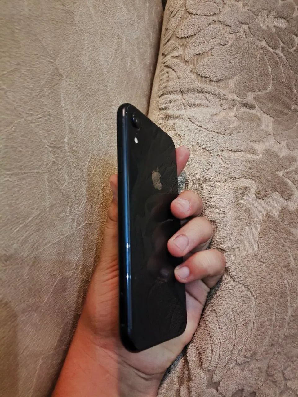 iPhone XR 64 GB ? semi novo  - Foto 2
