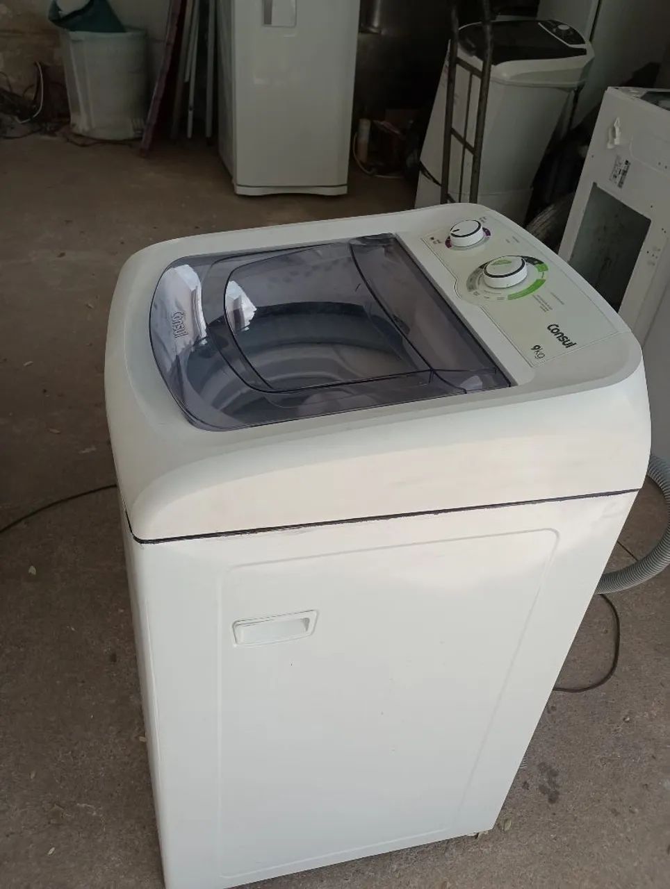 Máquina de lavar roupa pra vender preço 850 ligar pra *07