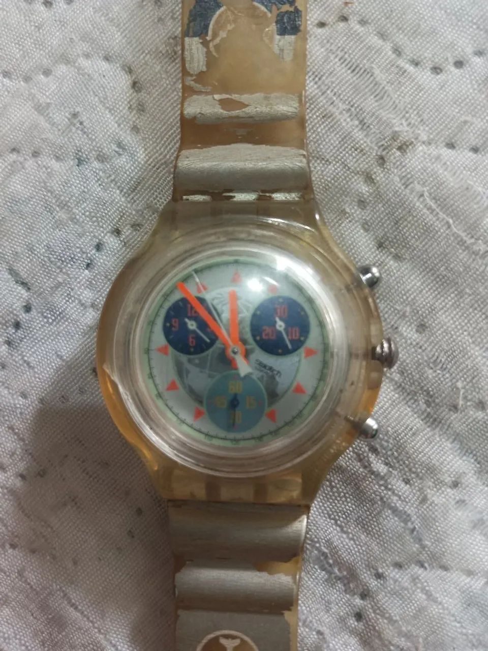 Relógio Swatch Chrono, LEIA O ANÚNCIO 