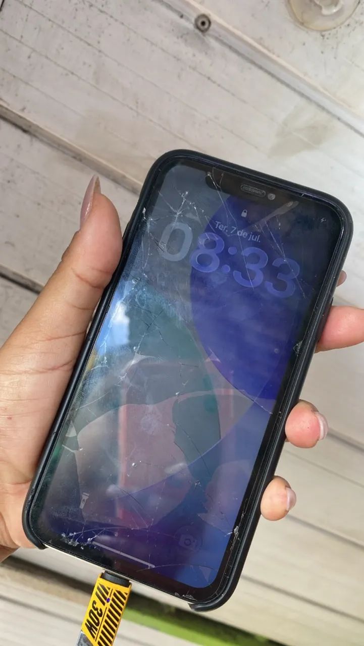 iPhone 11 700,00 - Foto 2