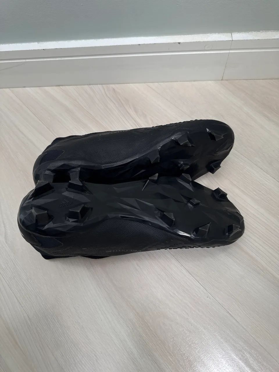 Chuteira Adidas Predator Accuracy.3 Sem Cadarço Campo tamanho 41
