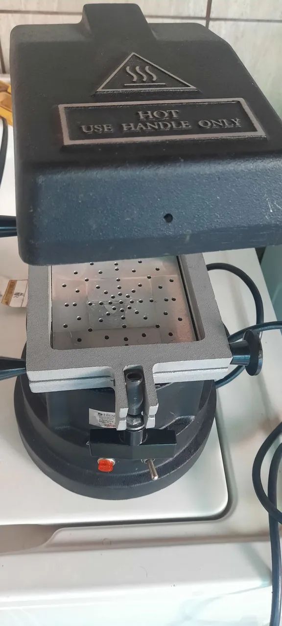 Maquina de termoformagem a vácuo moldagem automática  - Foto 4