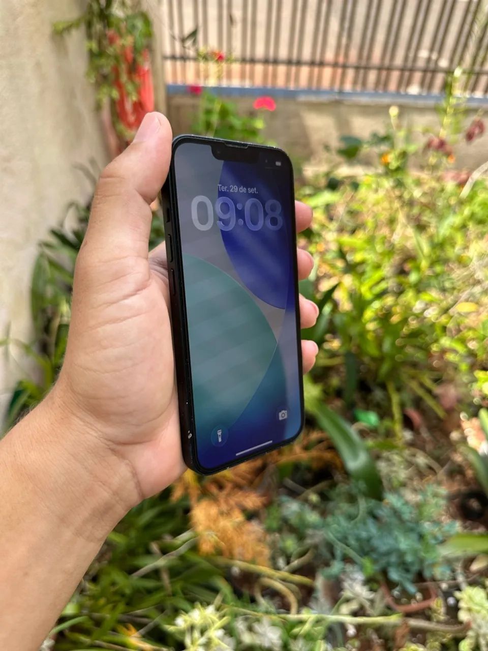 iPhone 13 Azul Midnight todo original  - Foto 4
