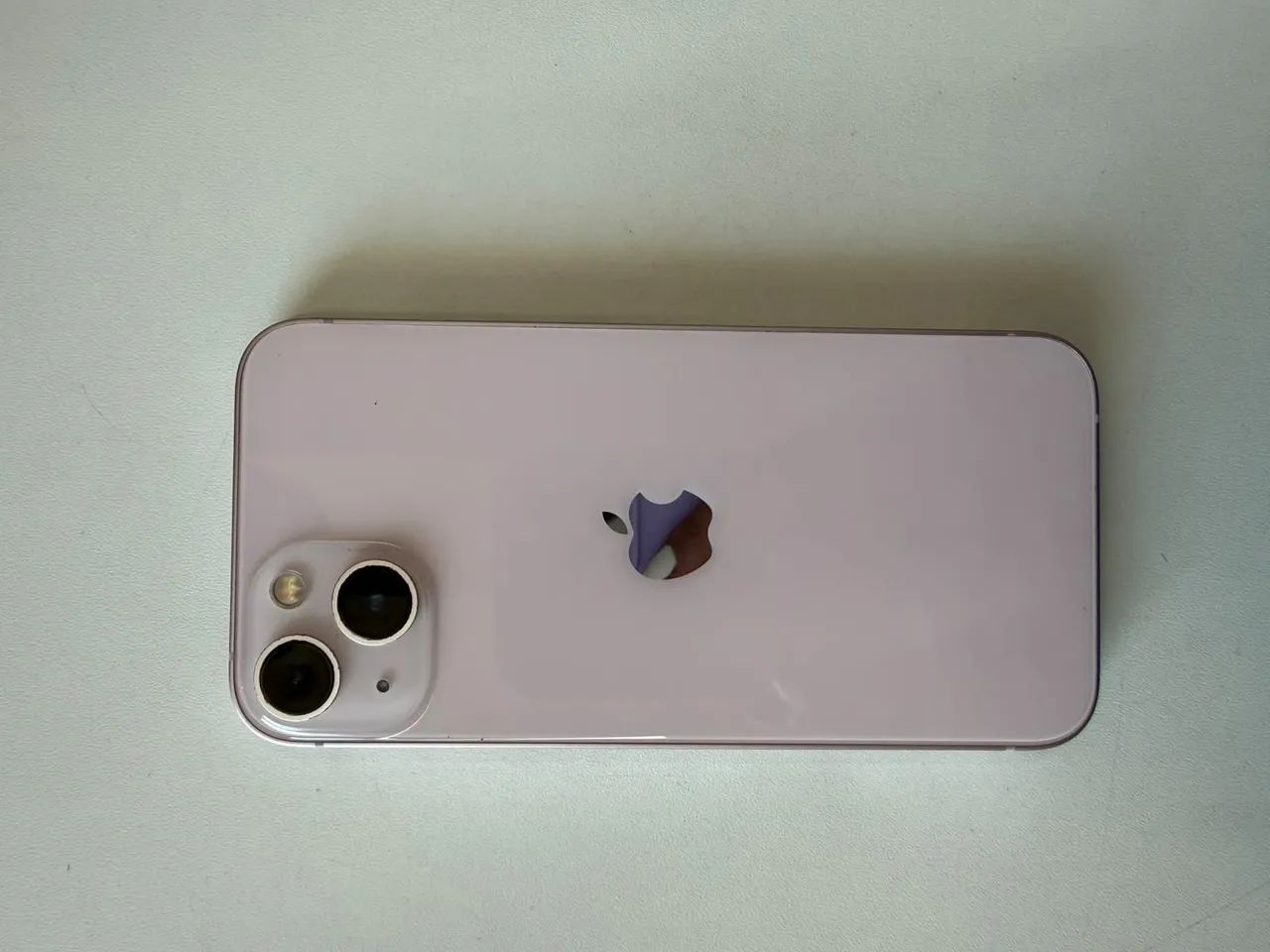 Iphone 13 Rosa Semi Novo em ótimo estado - Foto 2