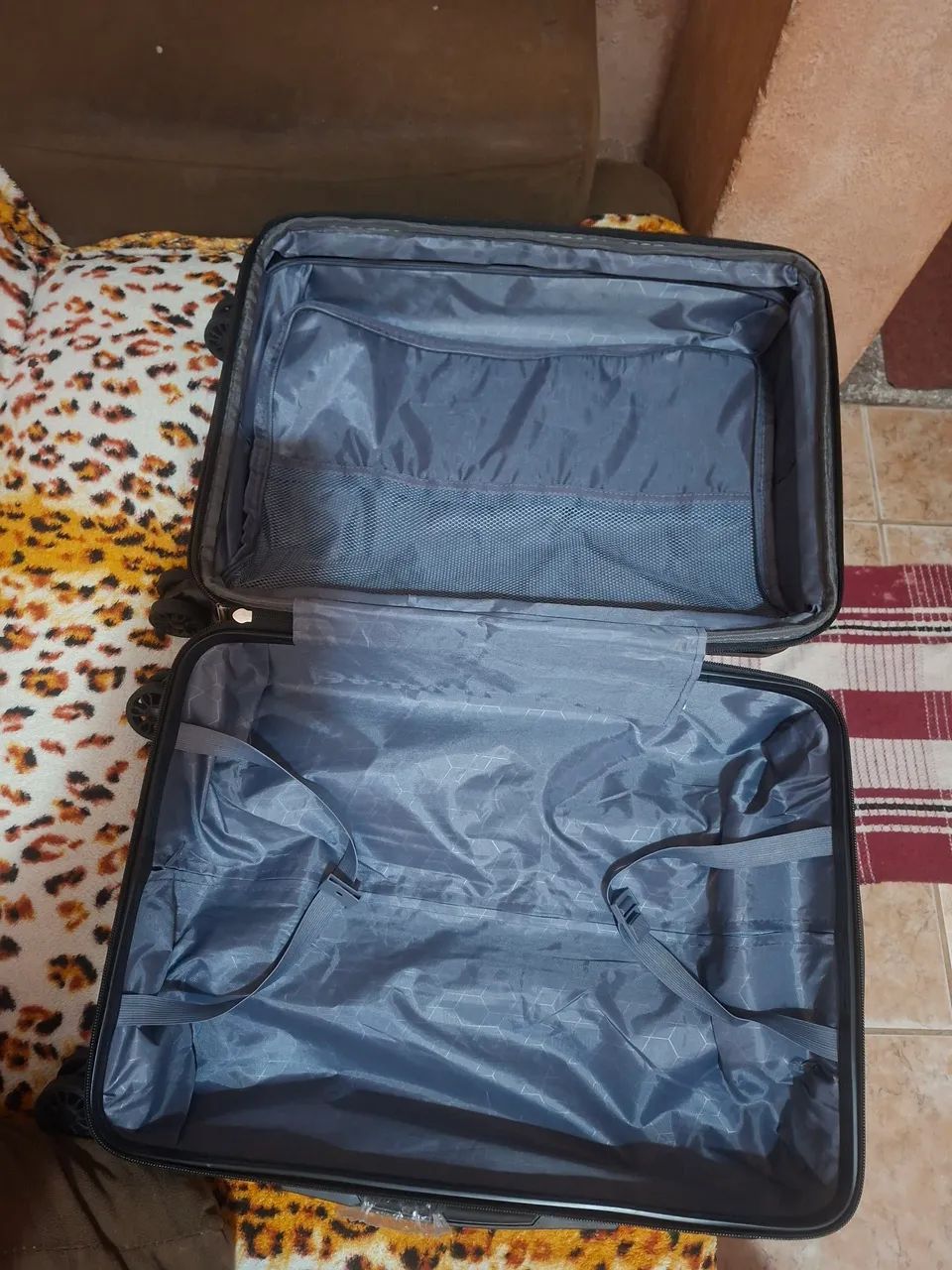 Mala semi nova so foi usada uma vem  - Foto 4