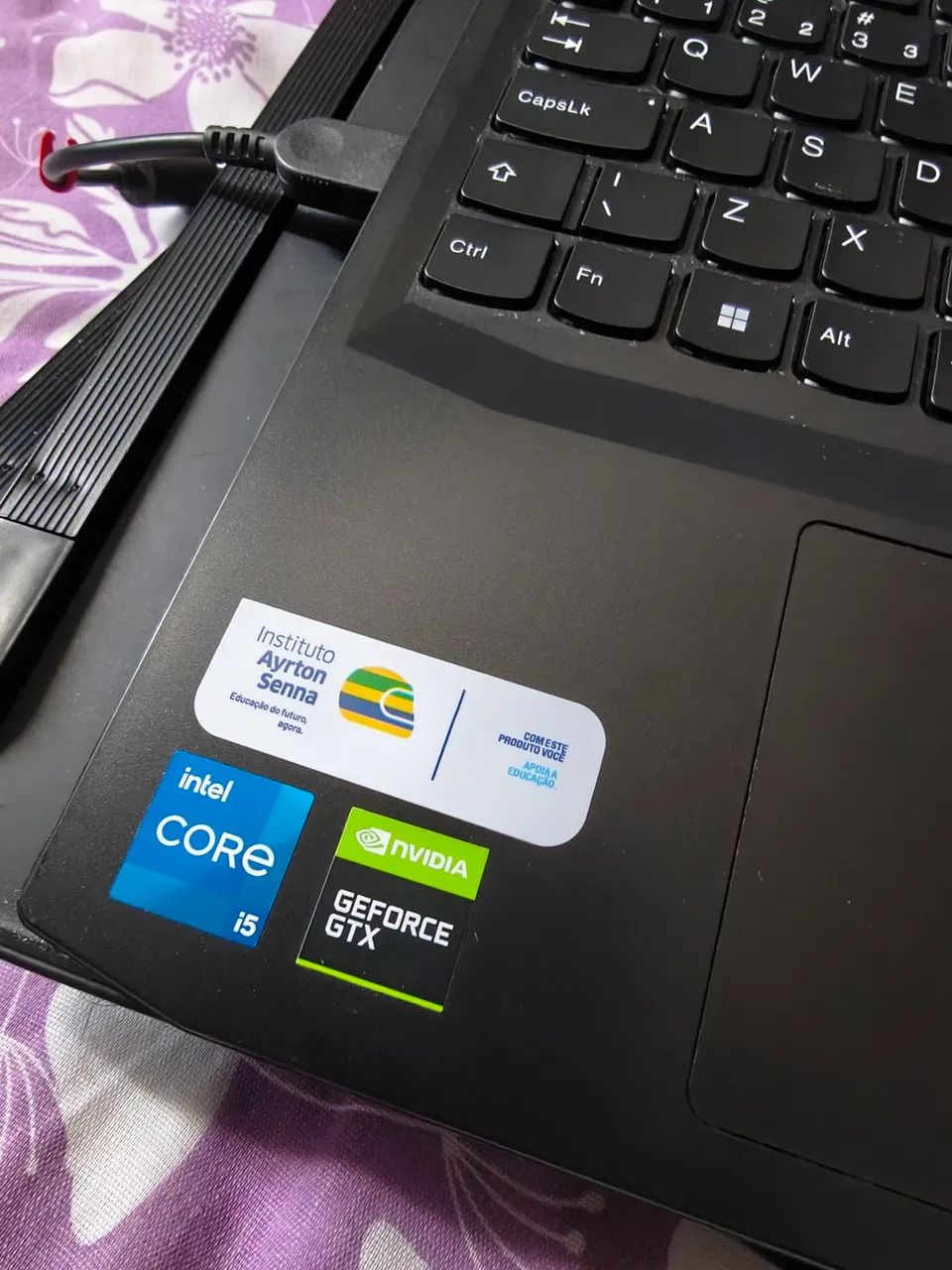Notebook Ideapad gaming - Roda tudo  - Foto 2