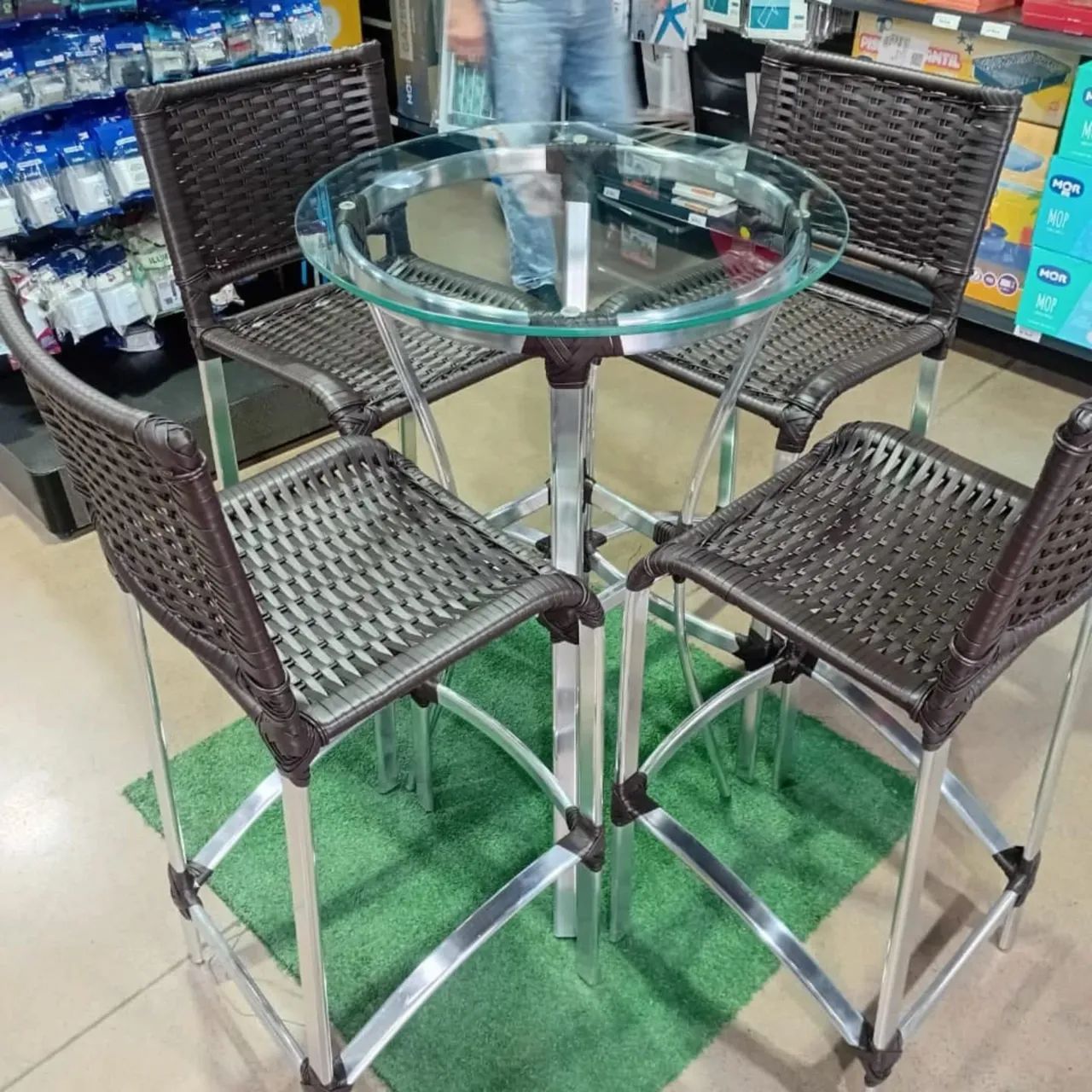 Jogo de bistrô em alumínio 