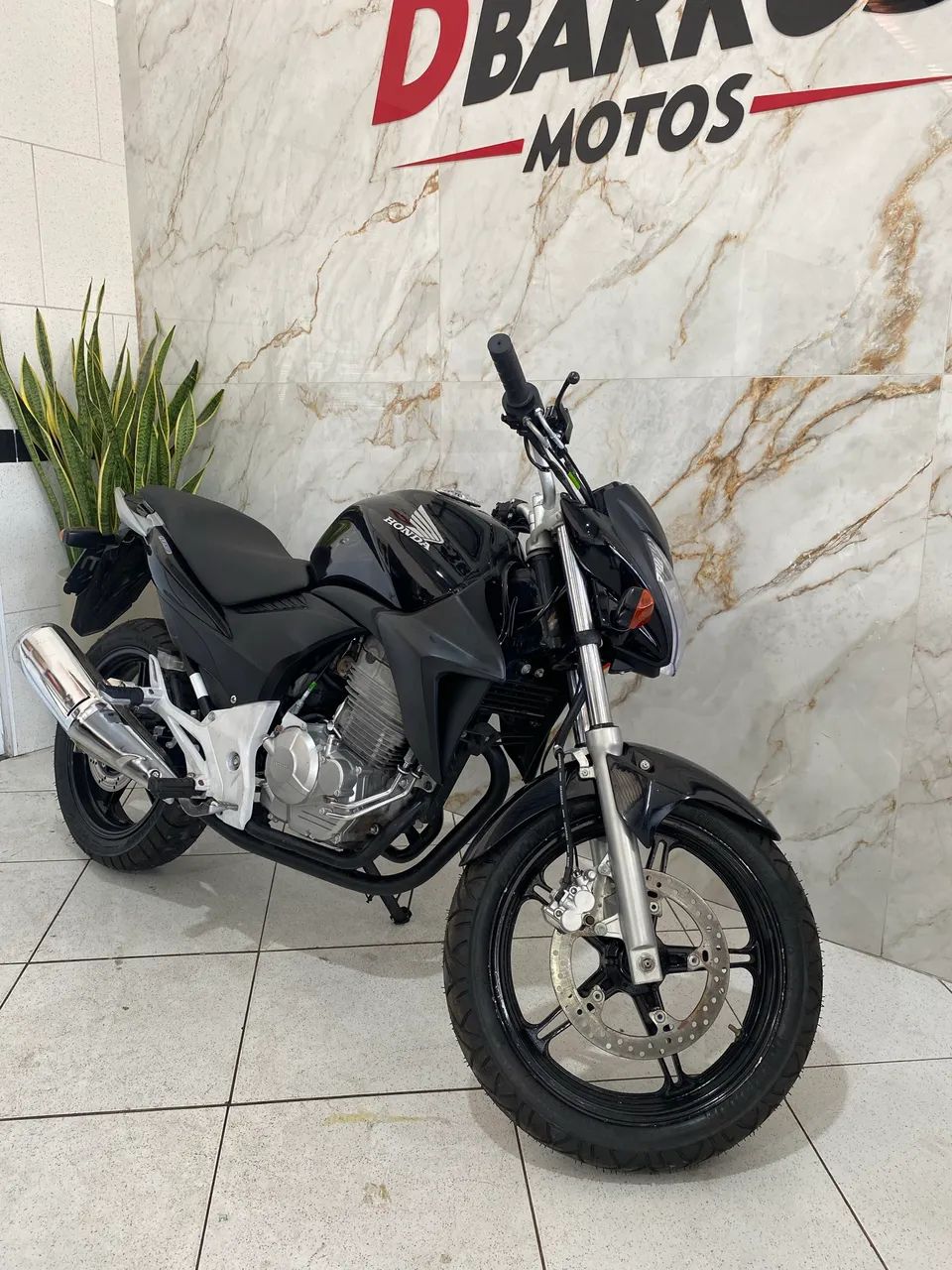 CB 300 R 2014 - Foto 3