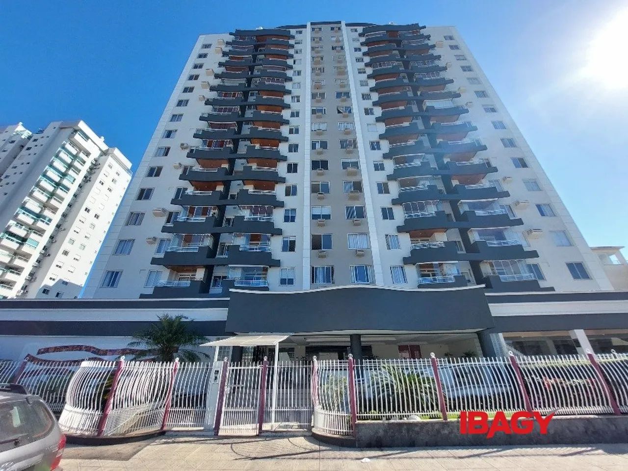 Excelente Apartamento 3 dormitório(s) em Estreito - Florianópolis - Foto 3