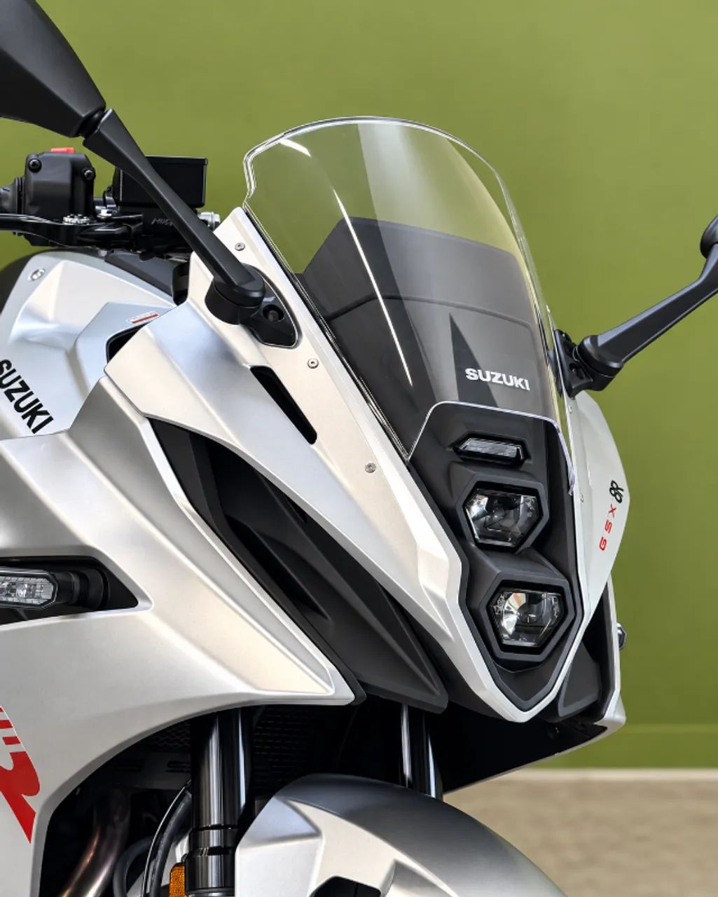 GSX 8R 2026 - Foto 2