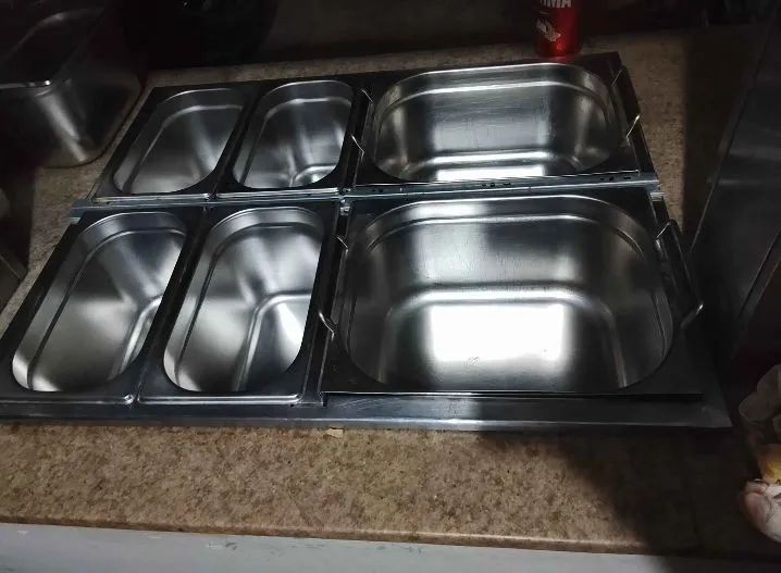 Buffet Térmico com cubas inox 