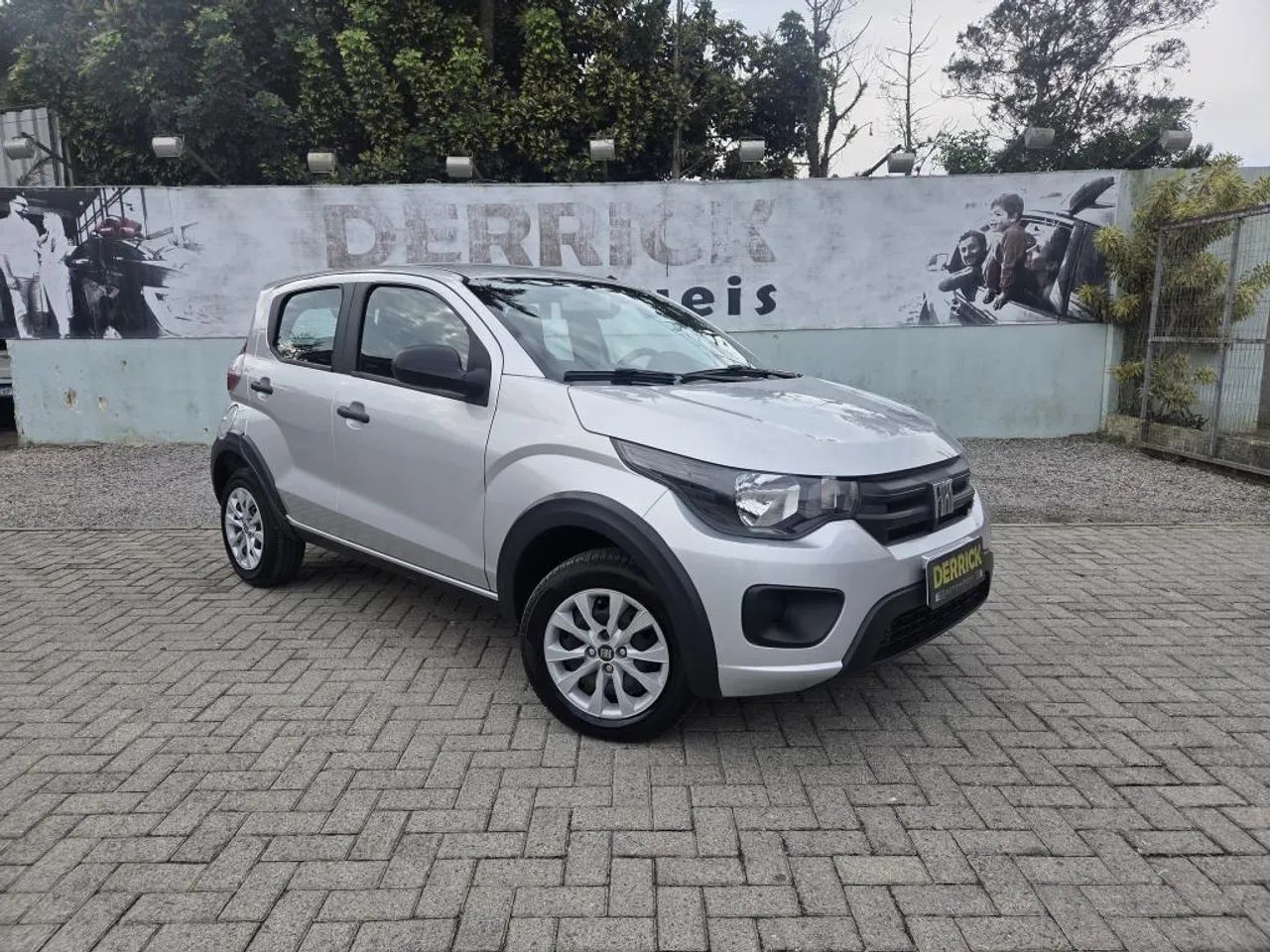 Fiat Mobi Like 1.0 Fire Flex 5P. 2023
