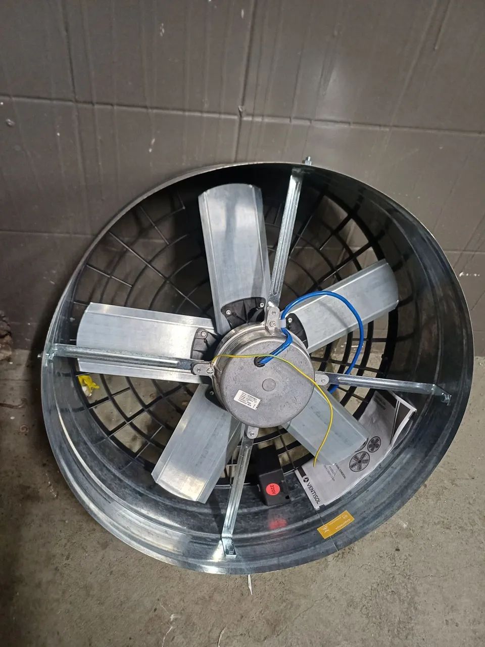 Vendo Exaustor axial 40 cm  220V - Foto 3