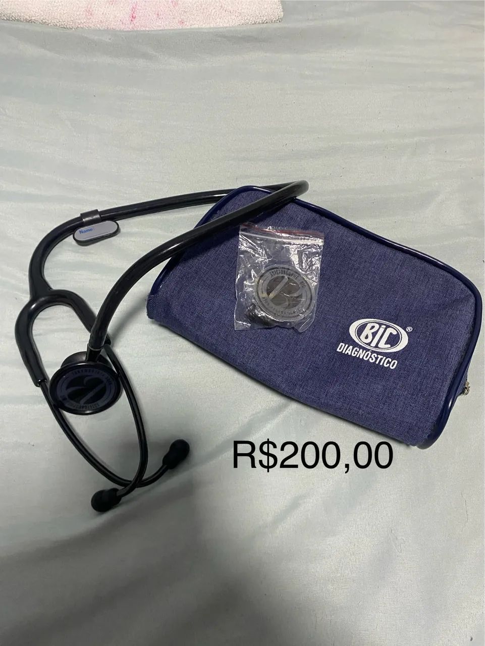 Estetoscópio marca BIC total Black