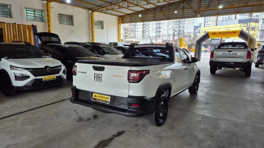Fiat Strada Endurance 1.4 Flex 8V CS Plus 2023 - Foto 4
