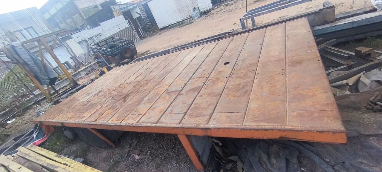 Carroceria de ferro com Maraial de mumck  - Foto 2