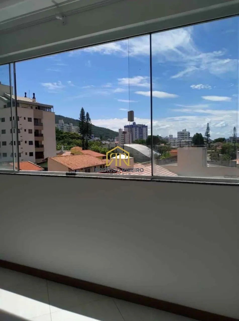 MORE NO MELHOR BAIRRO DE FLORIPA - TRINDADE