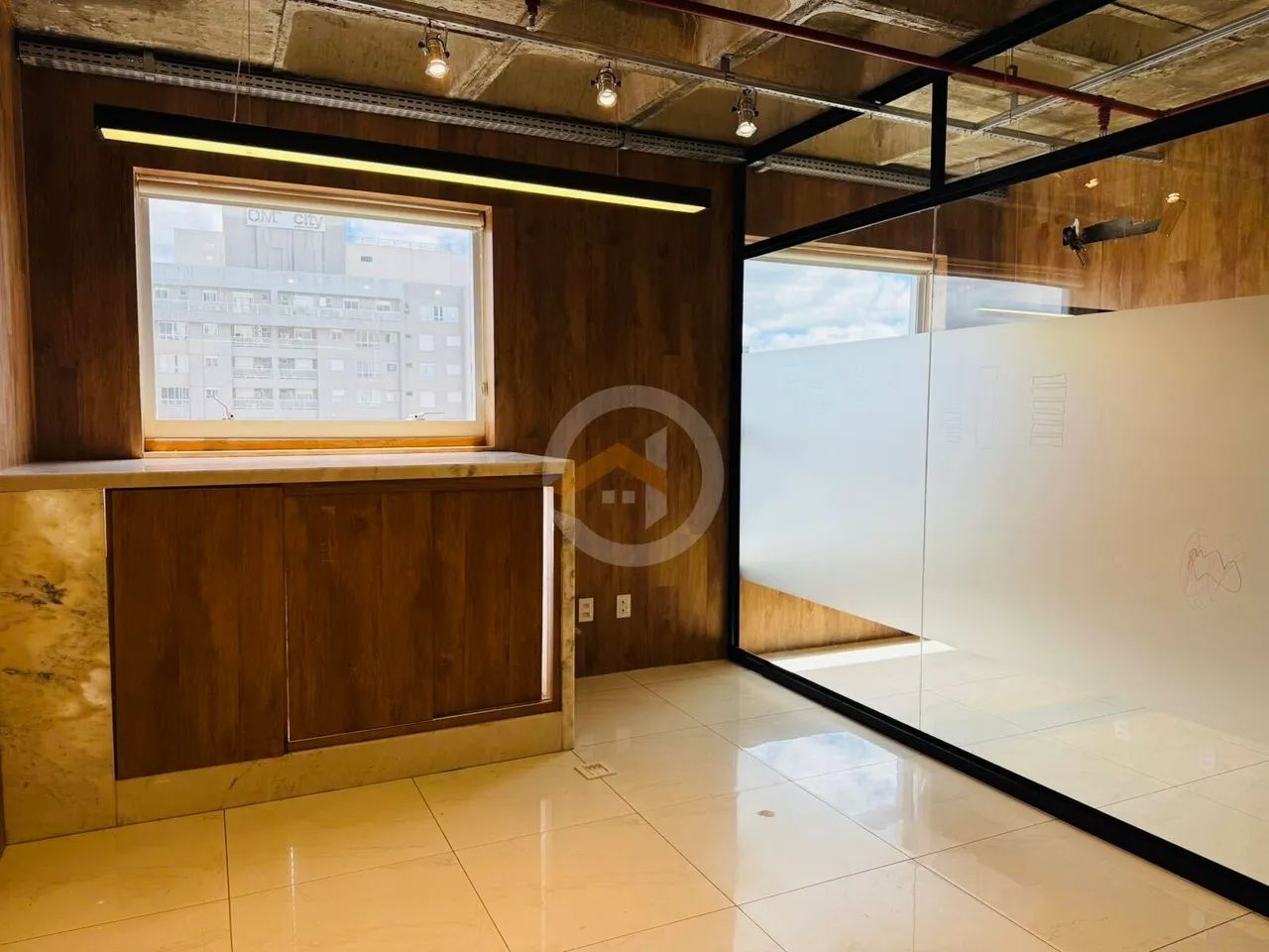 Sala Comercial a Venda, 89M², Setor Bueno, Goiânia-GO - Foto 4