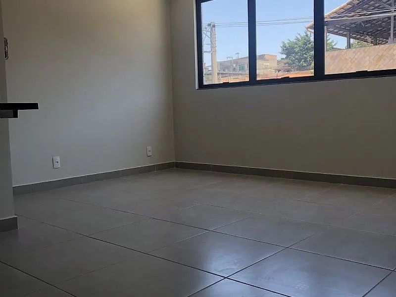 Sala comercial de 20m2, proximo a todo tipo de comercio, Bairro Paulo VI - Foto 5