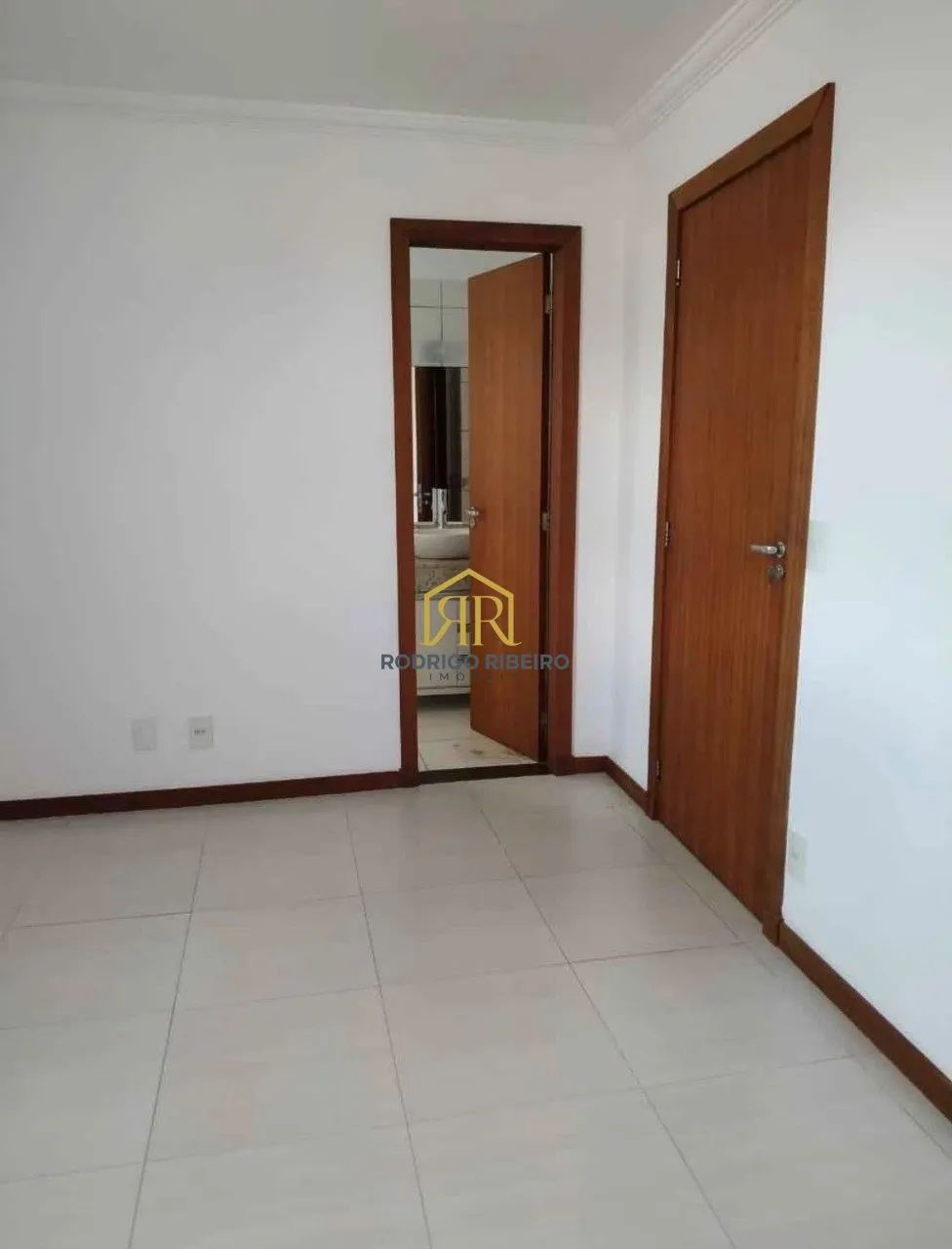MORE NO MELHOR BAIRRO DE FLORIPA - TRINDADE - Foto 2