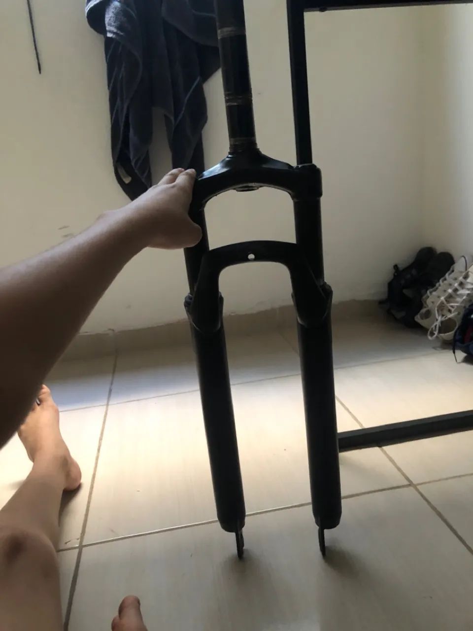 Vende se! Suspensão preta aro 29 