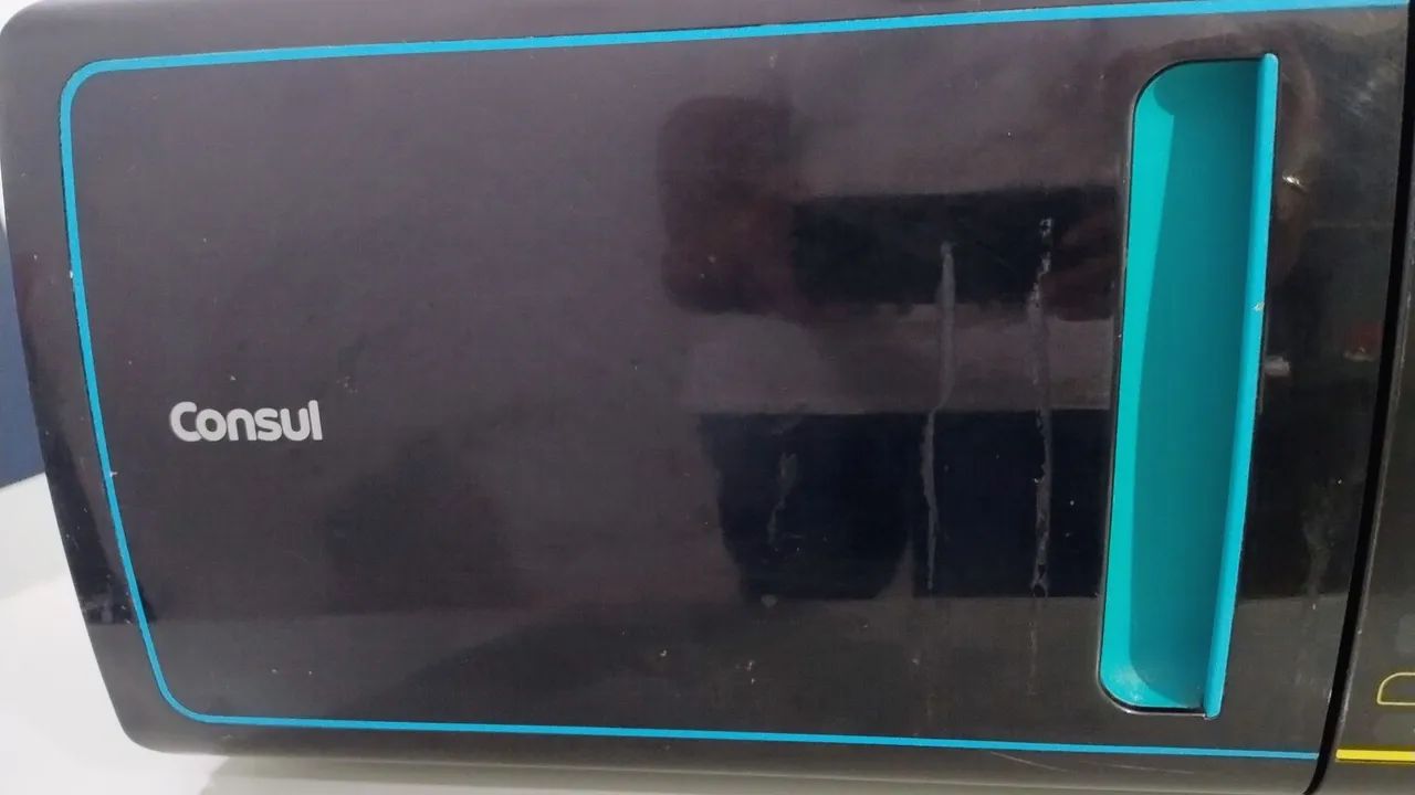 Micro-ondas 20L