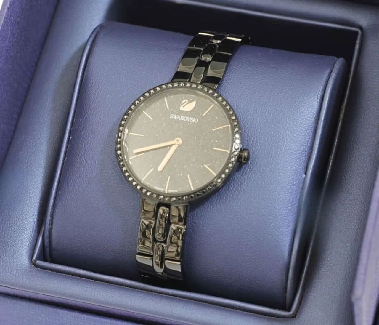 Relógio Swarovski Cosmopolitan a prova d?água - Acessórios - Asa