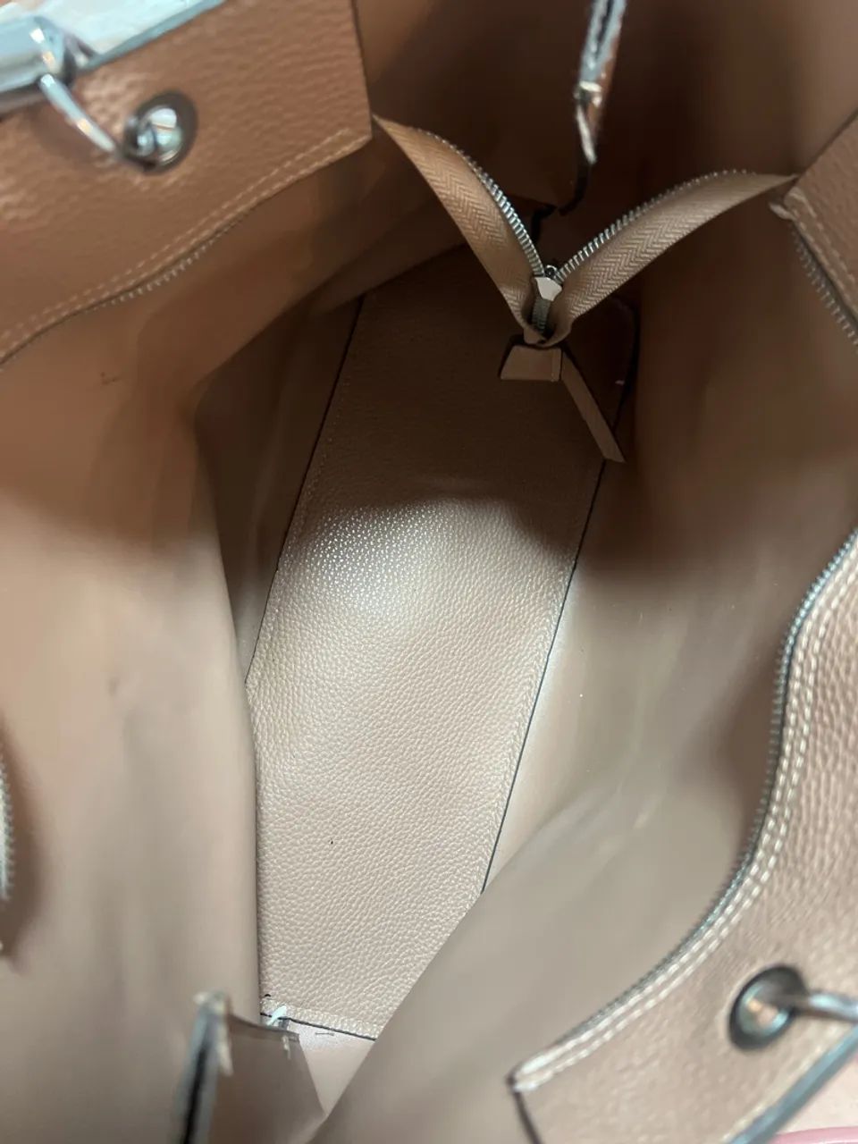 BOLSA TOTE MARROM ? ELEGÂNCIA E PRATICIDADE  - Foto 4