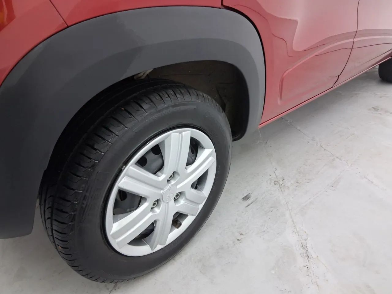 Renault Kwid 1.0 Zen, foto 14 de 18
