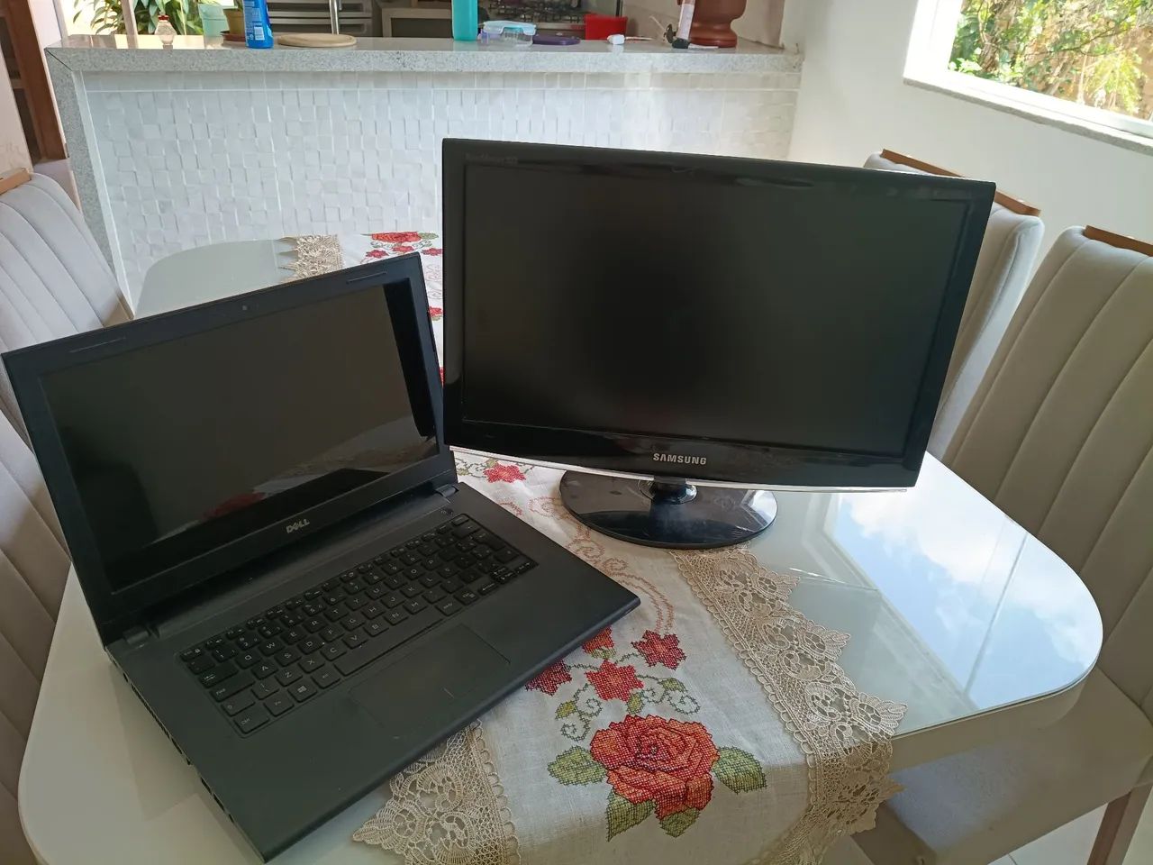 Monitor Samsung e notebook Dell  - Foto 2