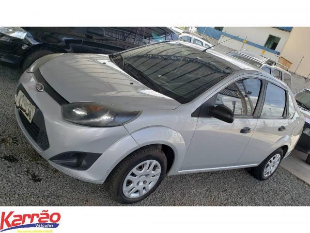 Ford Fiesta Sedan