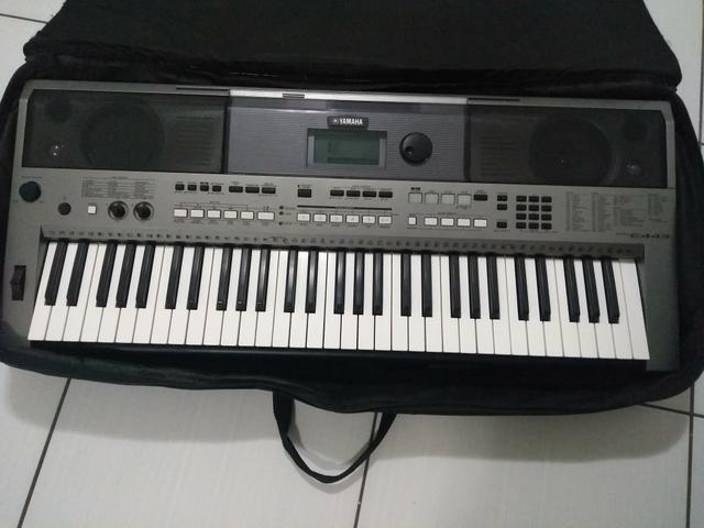 Teclado yamaha e443 - Foto 3