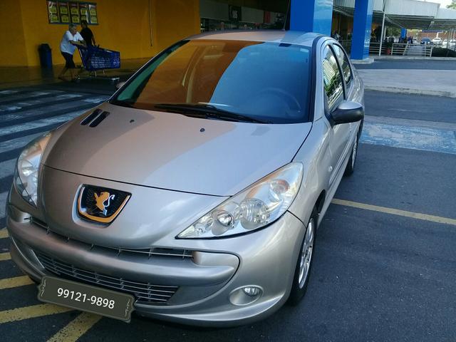 Peugeot 2013 Passion 1.4 novíssimo