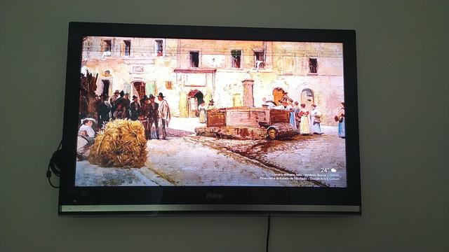 Tv led 32" com defeito