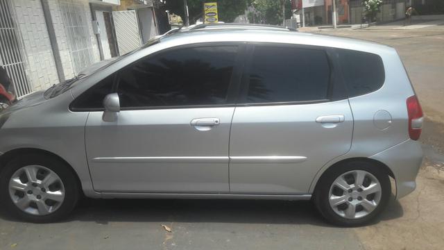 Vendo ou troco honda fit 2007 automático - Foto 5