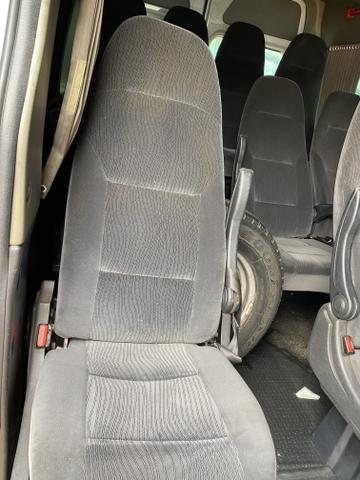 Vendo ou troco master 2015 16lugares luxo - Foto 11