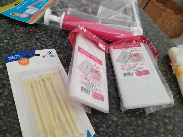 Vendo utensílio confeitaria completo novo nunca usados - Foto 3