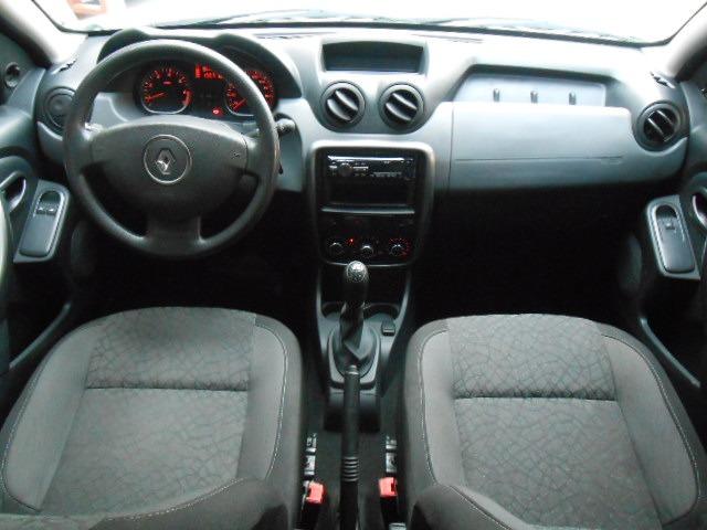 Duster 1.6 Expression 2014 - Foto 12