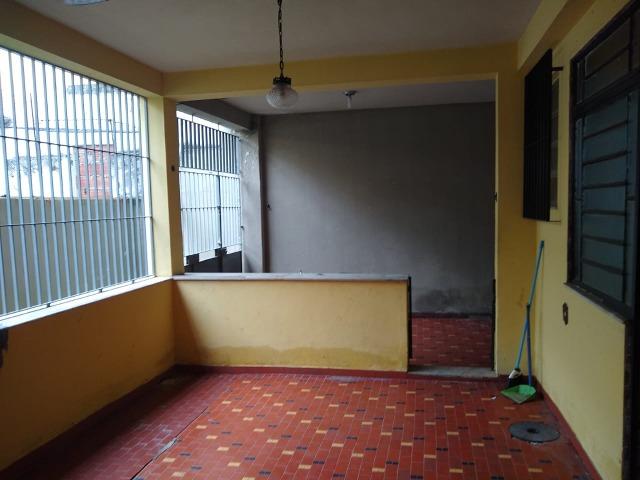 Excelente casa no centro de Realengo na rua professor Carlos Venceslau - Foto 12