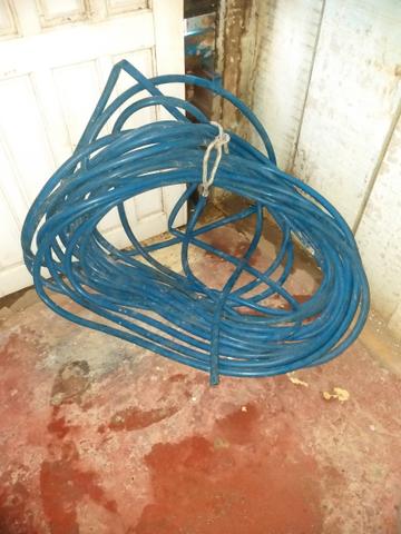 Vendo mangueiras e bomba d'água - Foto 2