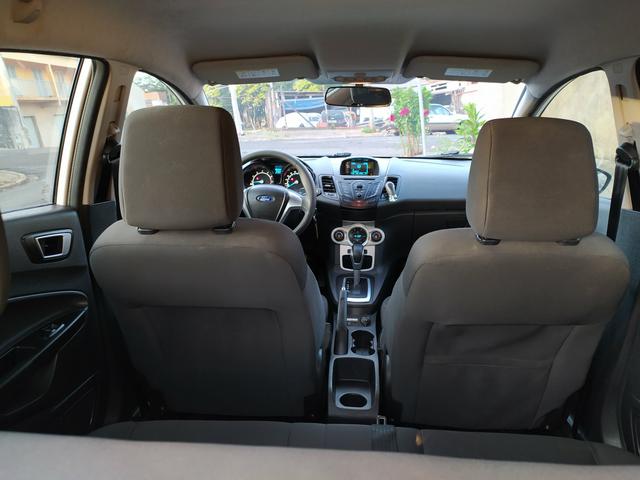 New Festa SE 1.6 Flex Automático " MUITO CONSERVADO" - Foto 14